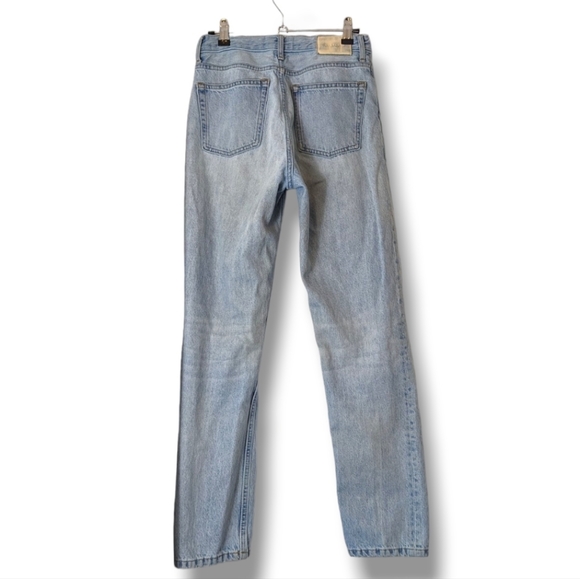 EVERLANE The Cheeky Jean in Light Wash Denim: Women's size 25 Regular - Picture 5 of 7
